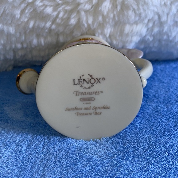 Vintage LENOX Treasures Treasure Box. - Picture 7 of 7